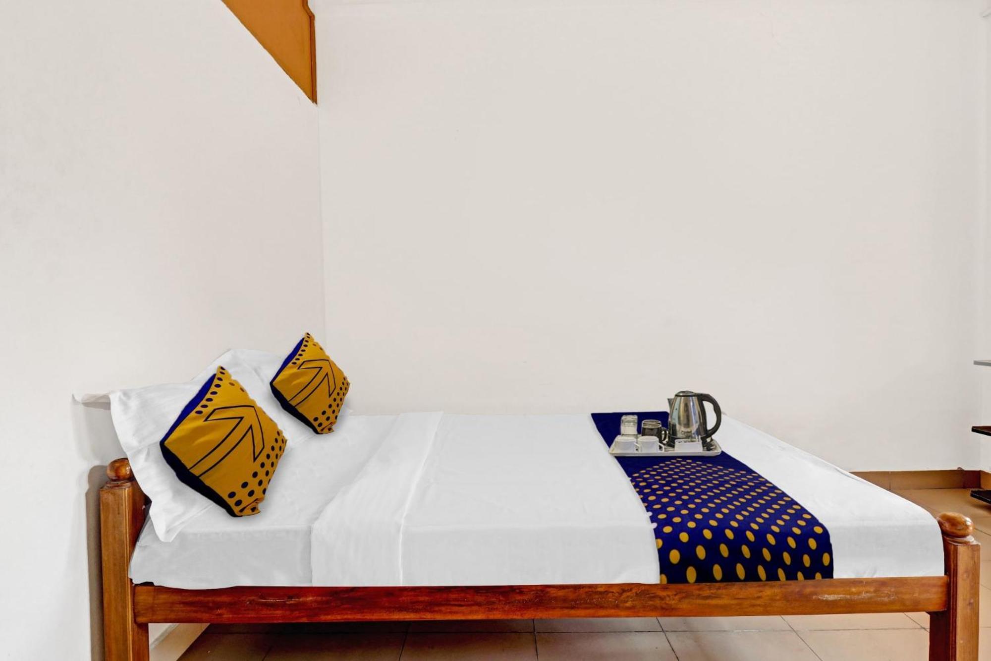Spot On Jayesh Guest House Nashik Εξωτερικό φωτογραφία