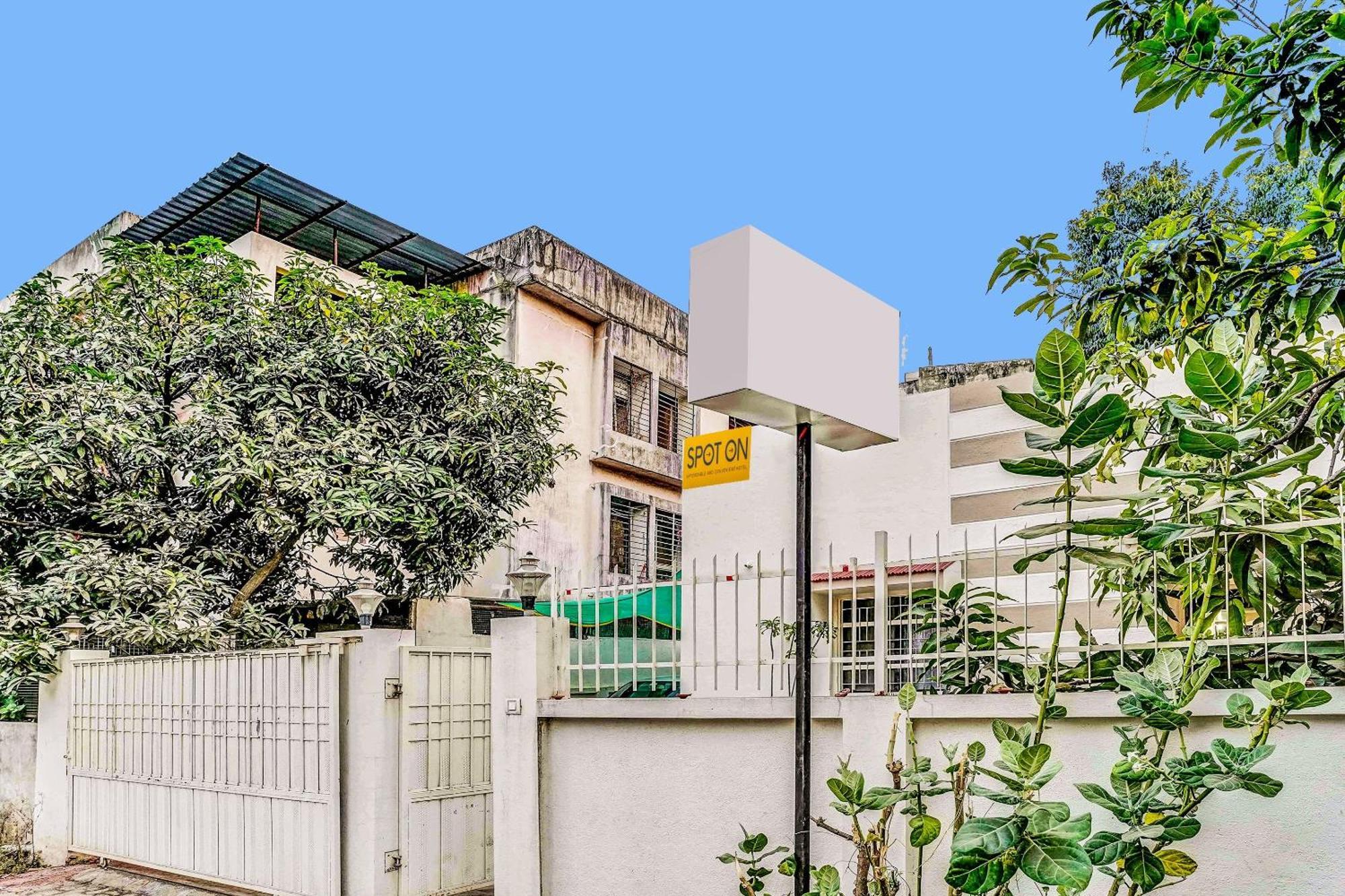 Spot On Jayesh Guest House Nashik Εξωτερικό φωτογραφία