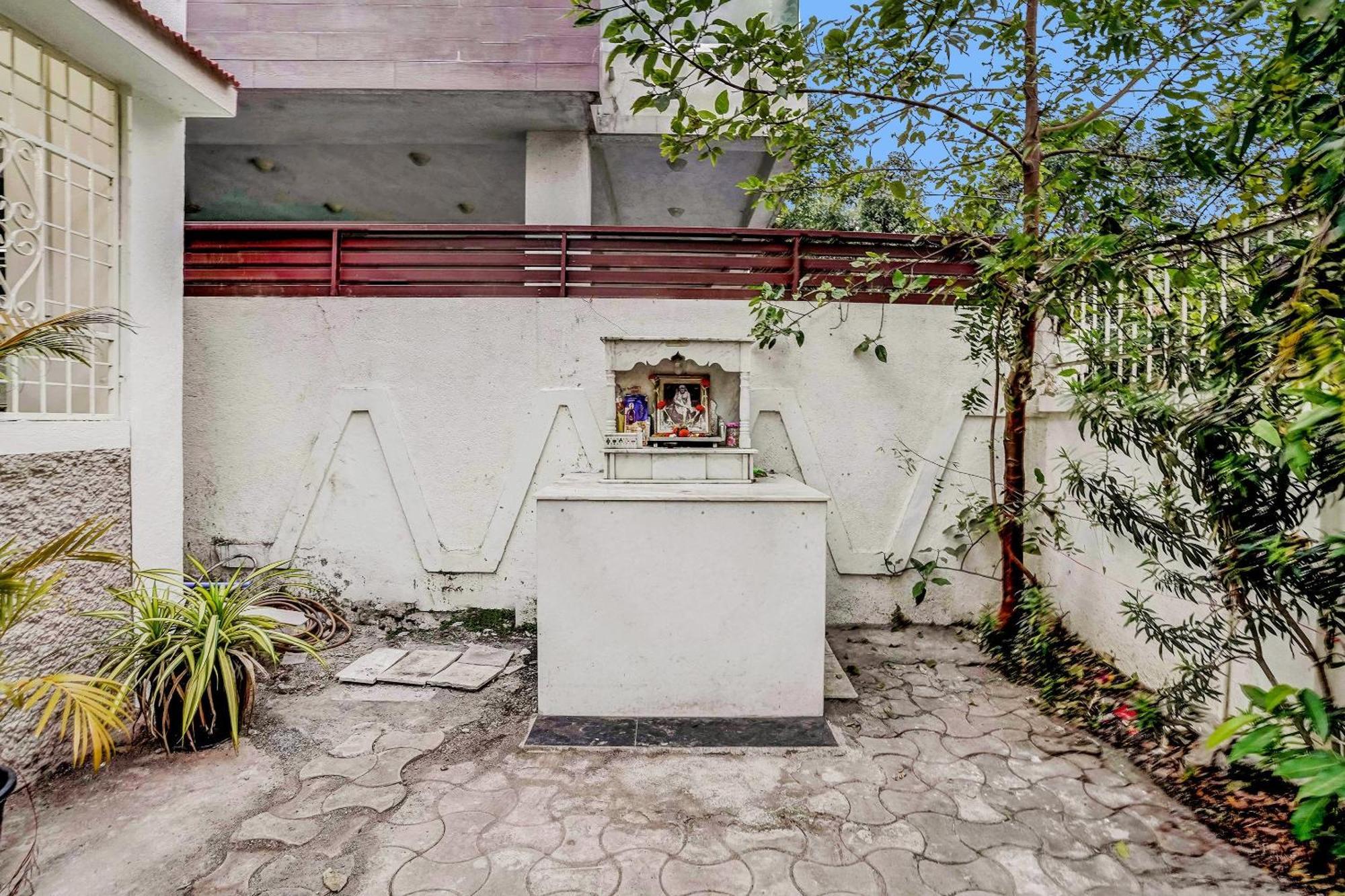 Spot On Jayesh Guest House Nashik Εξωτερικό φωτογραφία